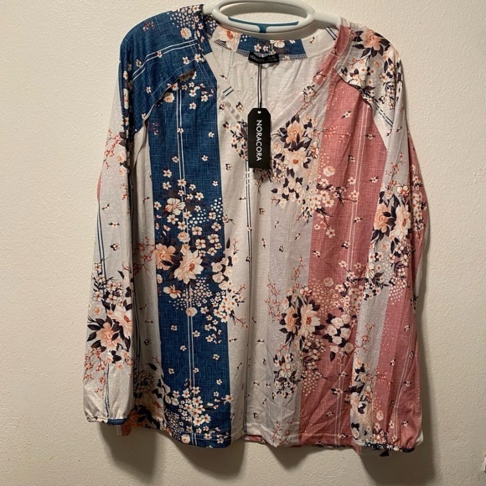 Noracora Tunic Top Women’s Size XL Long-sleeve Floral V Neck NEW